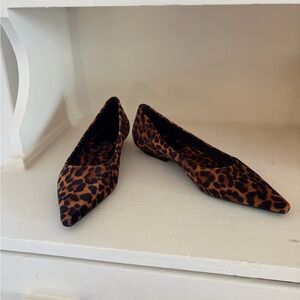 NWOT Zara Leopard Print Women's Flats size 38